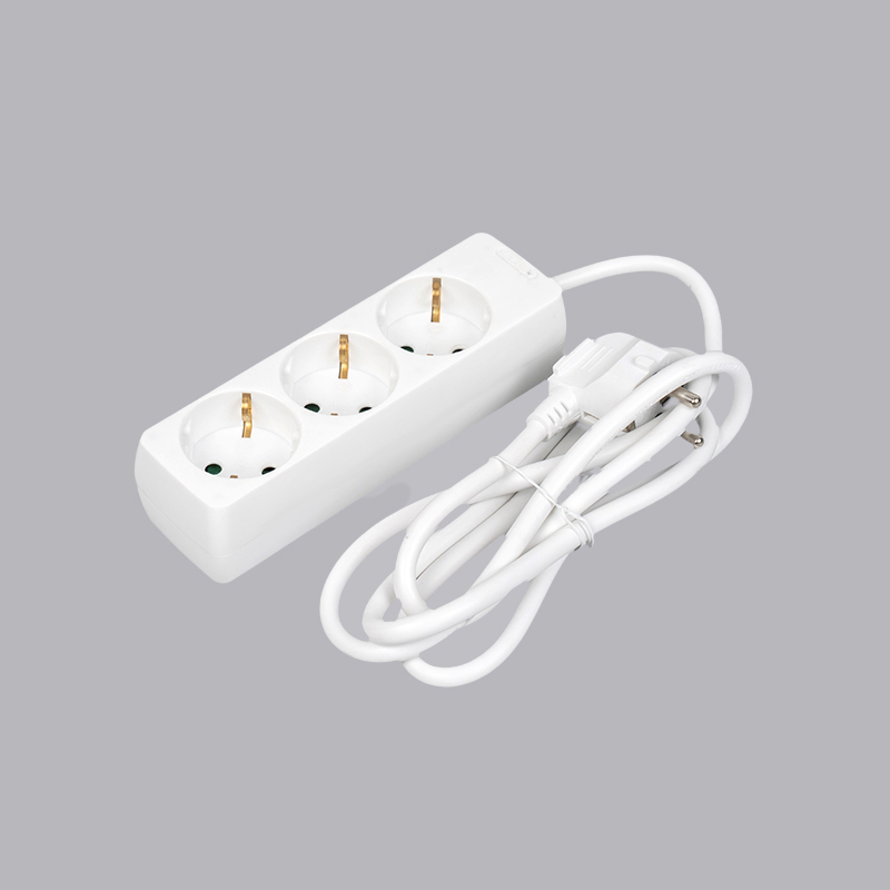 LOB-03 Multi-Socket soket ekstensi 3 arah berbentuk persegi panjang tipe Jerman